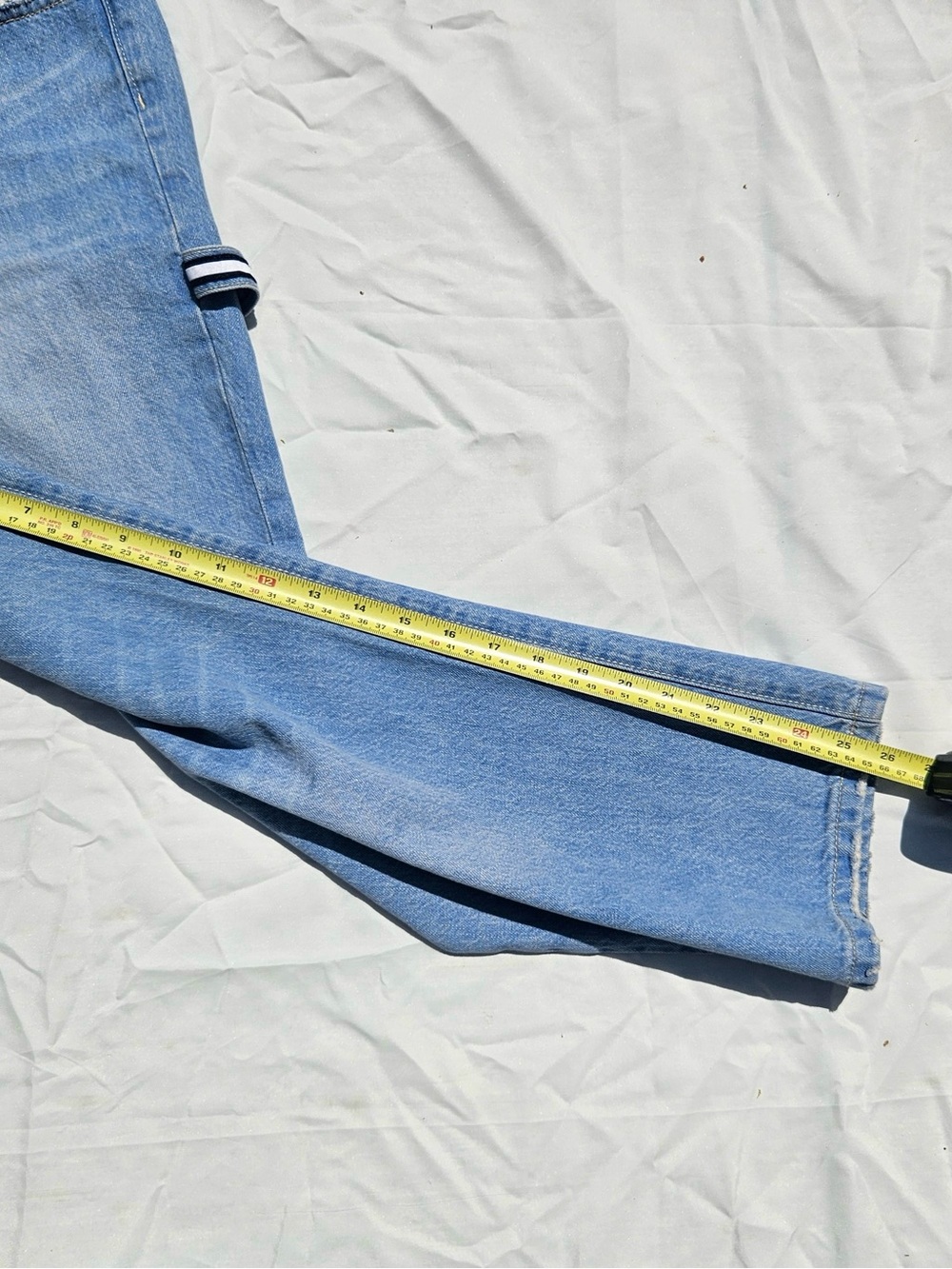 Tommy Hilfiger Women's Light Blue Denim Jeans with Embroidery Leg - Picture 14 of 16